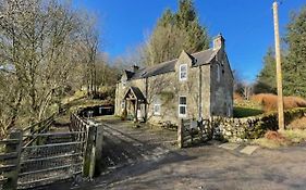 Lovely House Next To Euchan River
